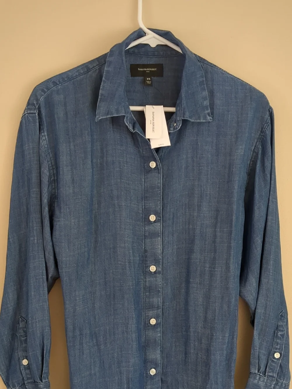 NWT XS Banana Republic Factory Blue Long Sleeve Button Up Shirt Top